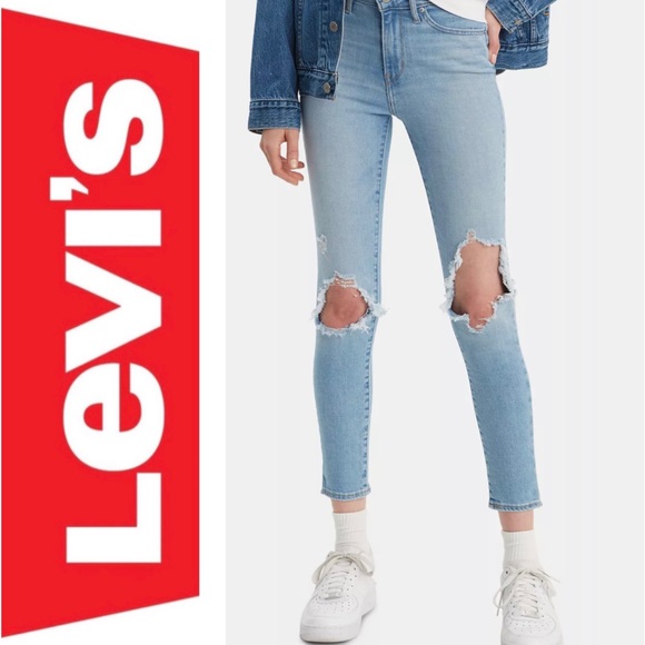 Levi's Denim - NWT💖 Levi's Jeans 721 High Rise Ankle Skinny Distressed Light Wash Size W29